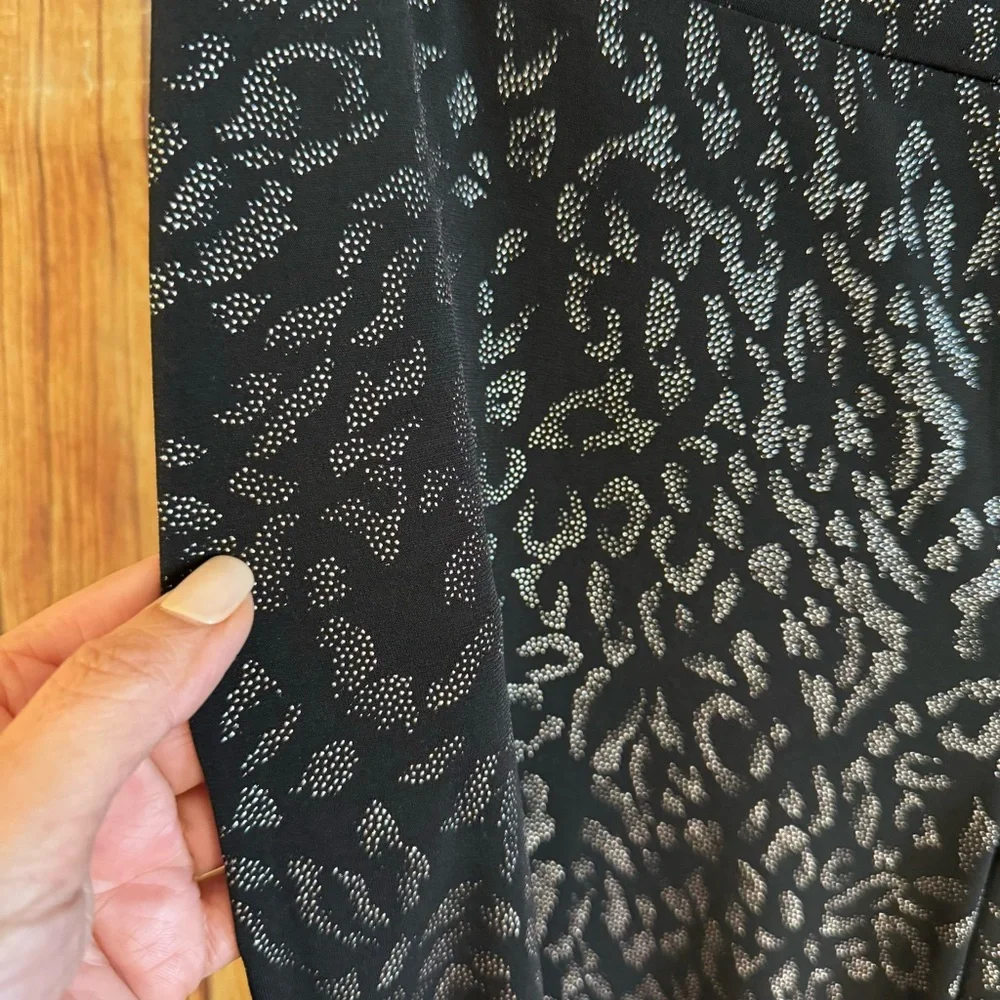 Nine West Black Silver Leopard Print Wide Leg Elegant Pants Women’s Size PL